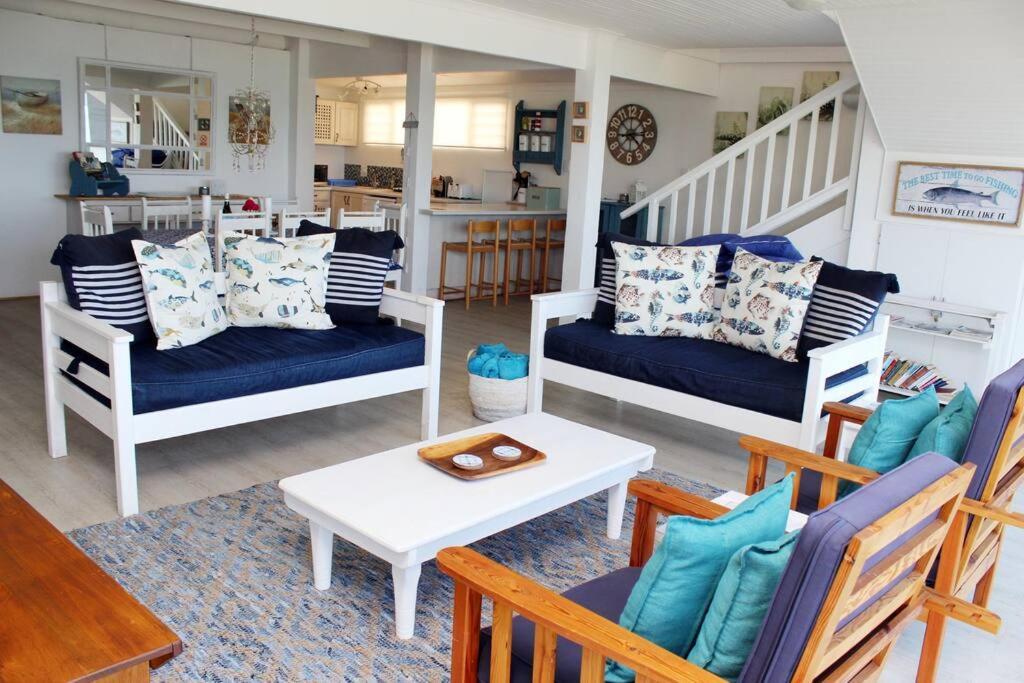 Baby Whale Bliss - Beachfront House ويستاند المظهر الخارجي الصورة